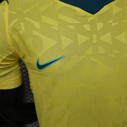 Tricou Brazilia Home Kit - Raphinha 11 Player Version