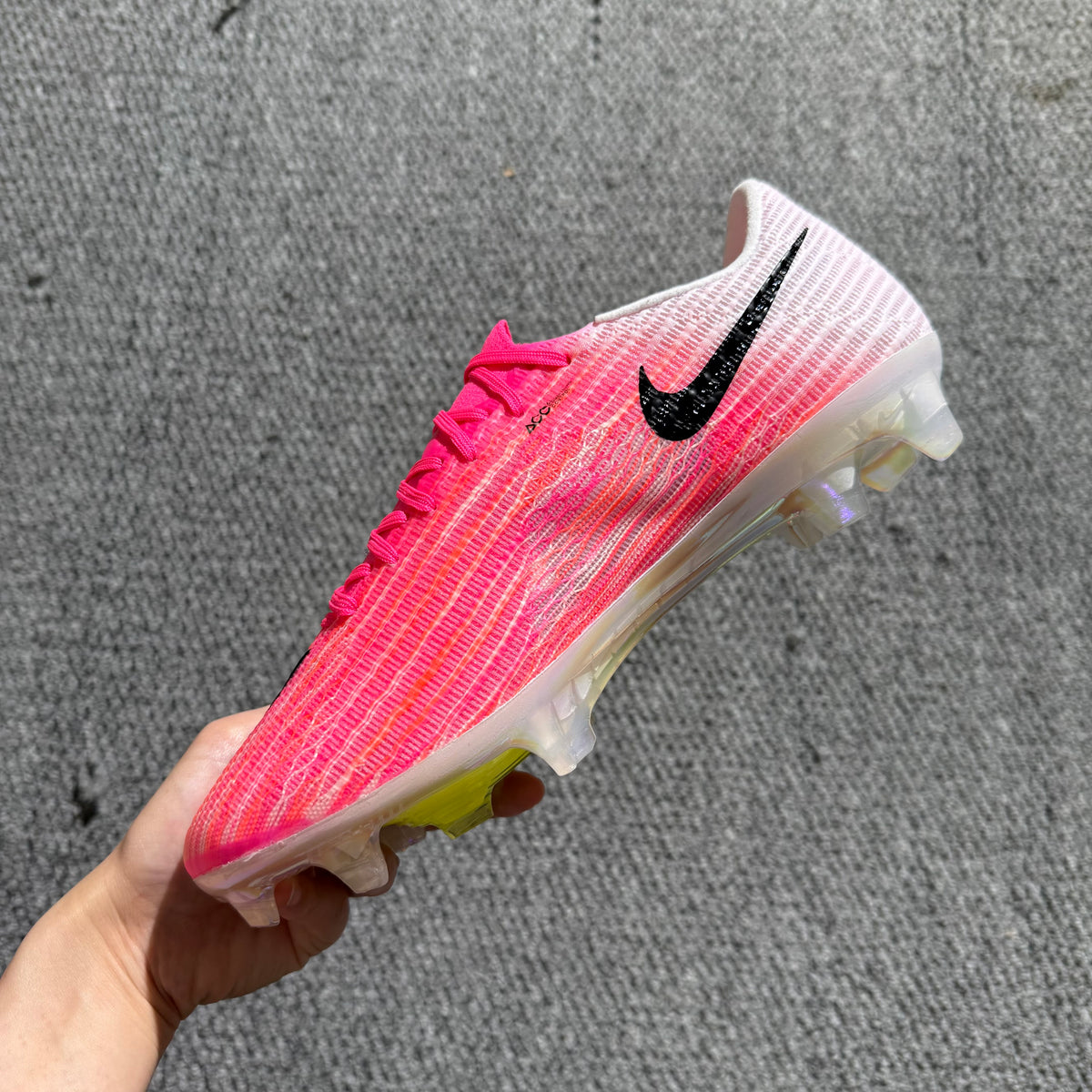 Superfly 11 Elite FG Breakout