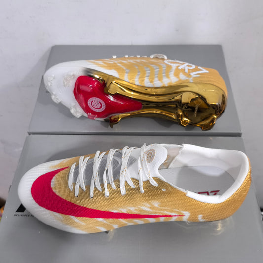 Superfly 11 Elite FG CR7 Gold Scorpion
