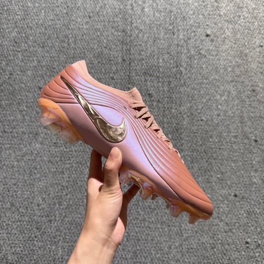 Ghete Fotbal Nike Tiempo Maestro Elite FG