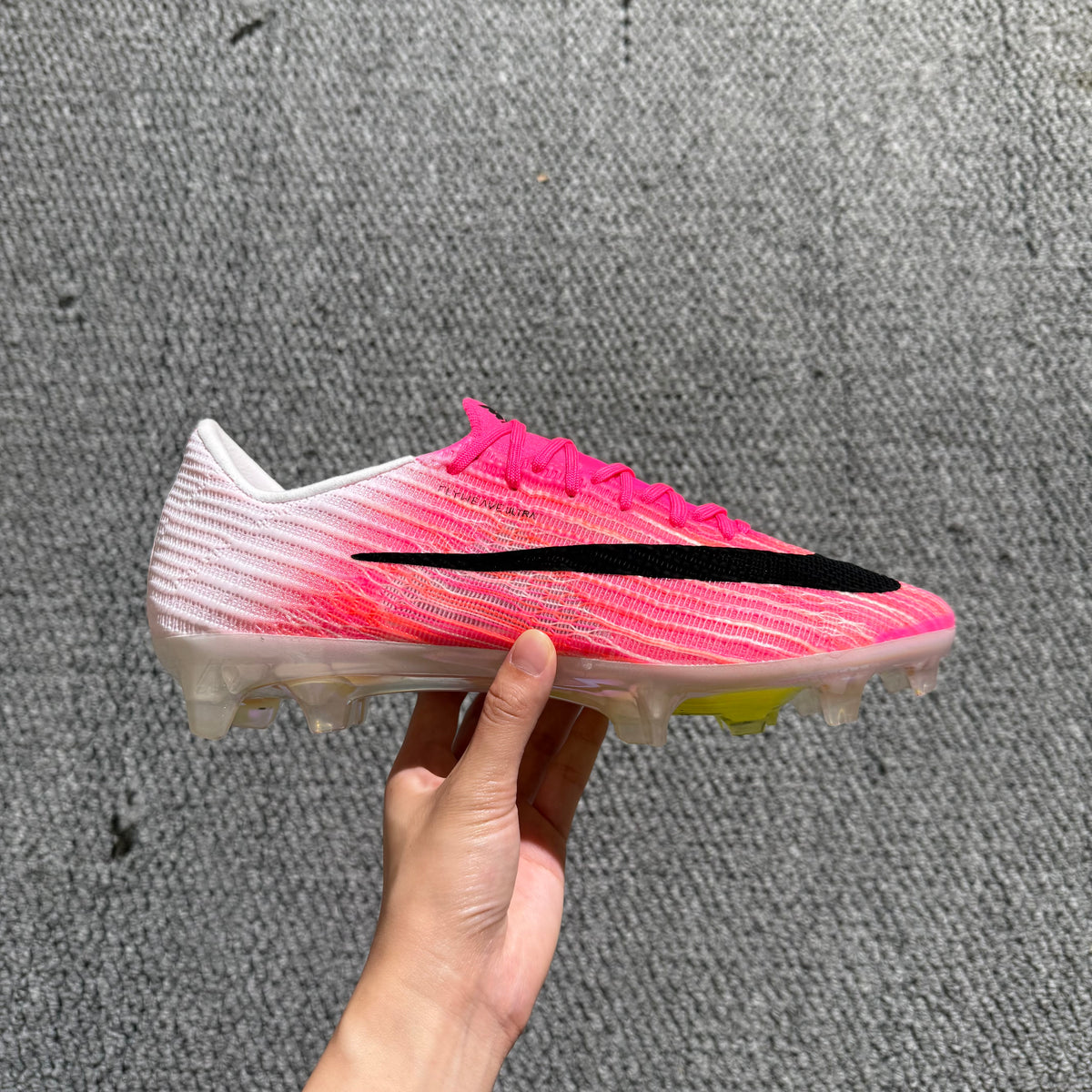 Superfly 11 Elite FG Breakout